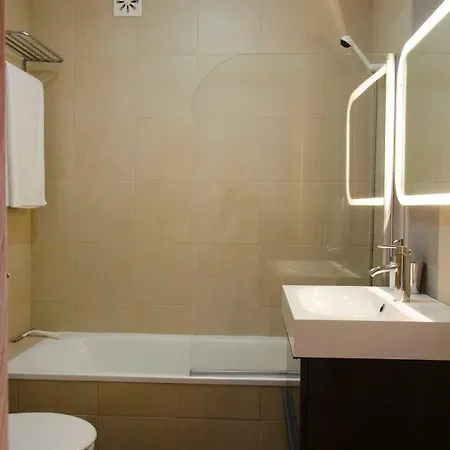 Апартаменты City Center With Amazing River Views Лиссабон